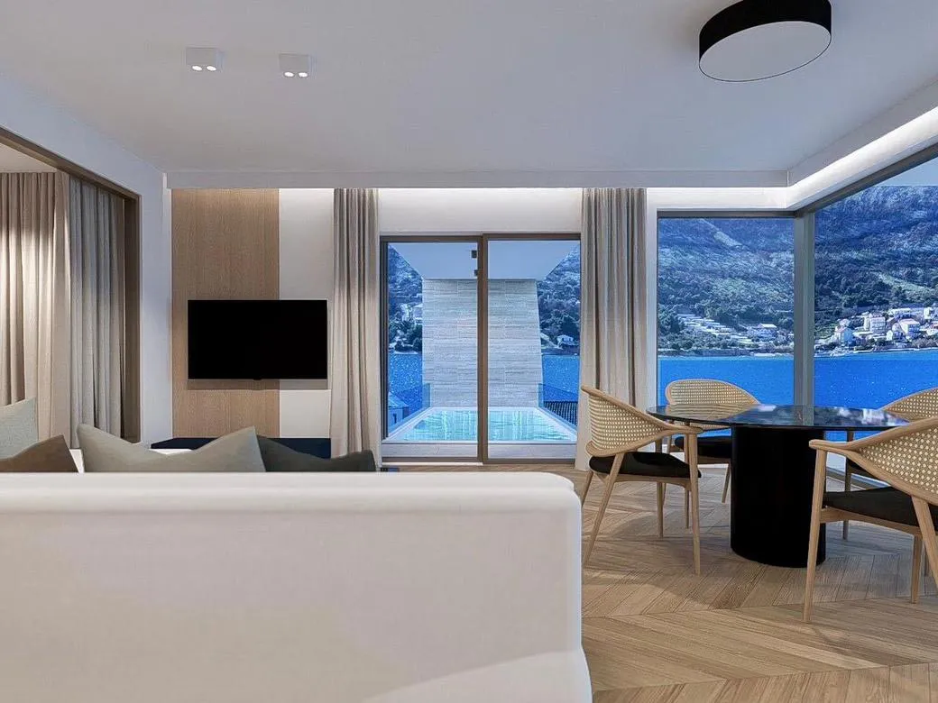 Grebaštica, Šibenik, Seafront Penthouse with a Private Pool