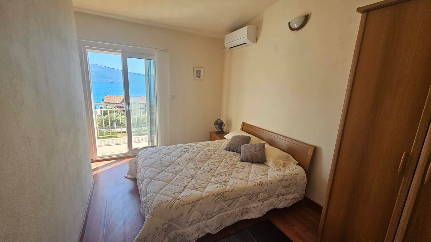 House Near the Sea with a Large Plot, Slatine, Čiovo – Photo 15