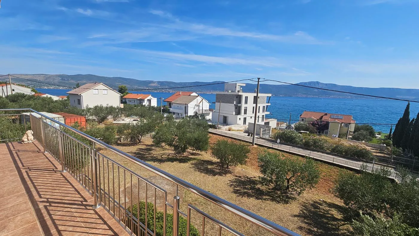 House Near the Sea with a Large Plot, Slatine, Čiovo – Photo 22