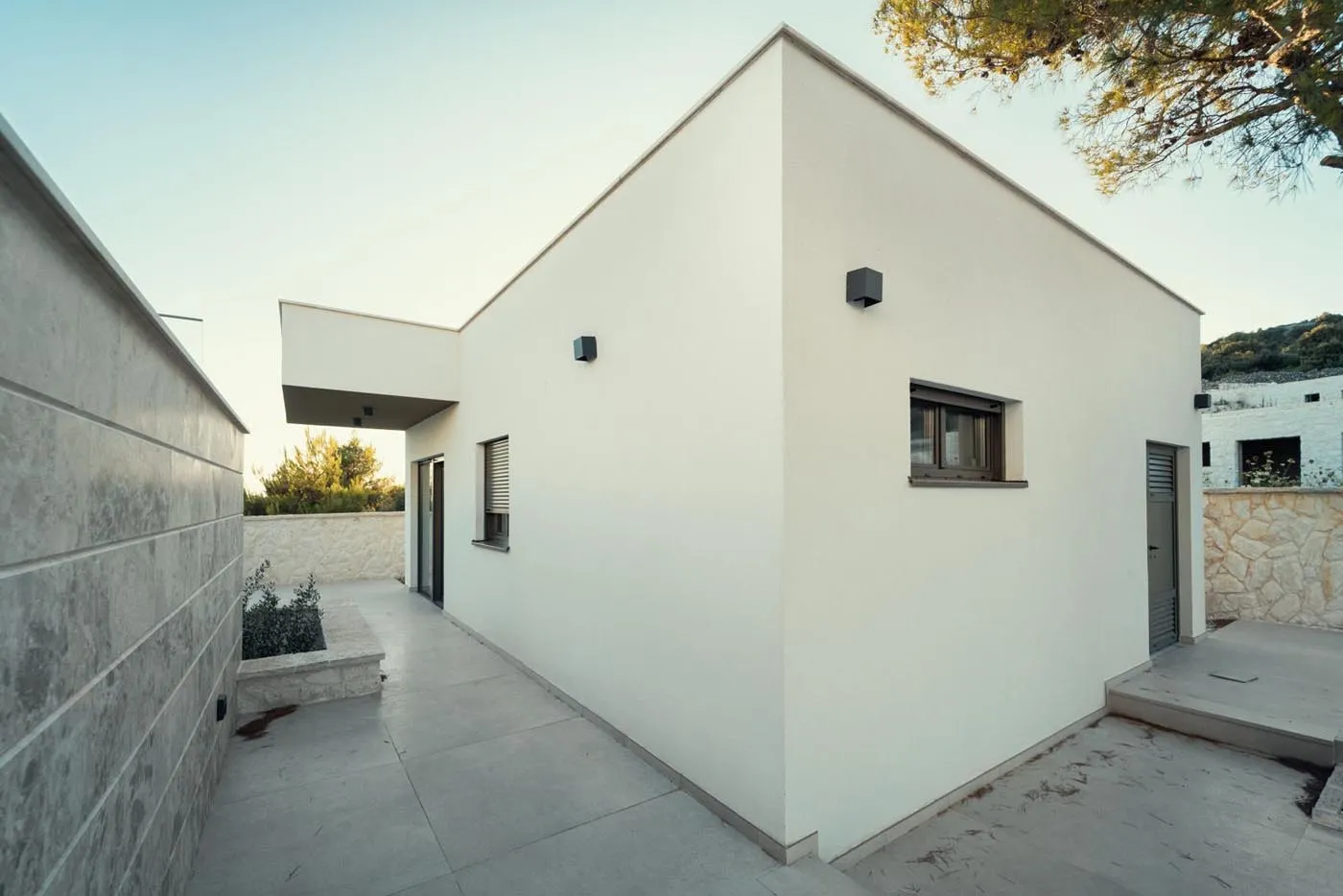 Villa Navis – A Private Coastal Sanctuary in Sevid – Photo 7