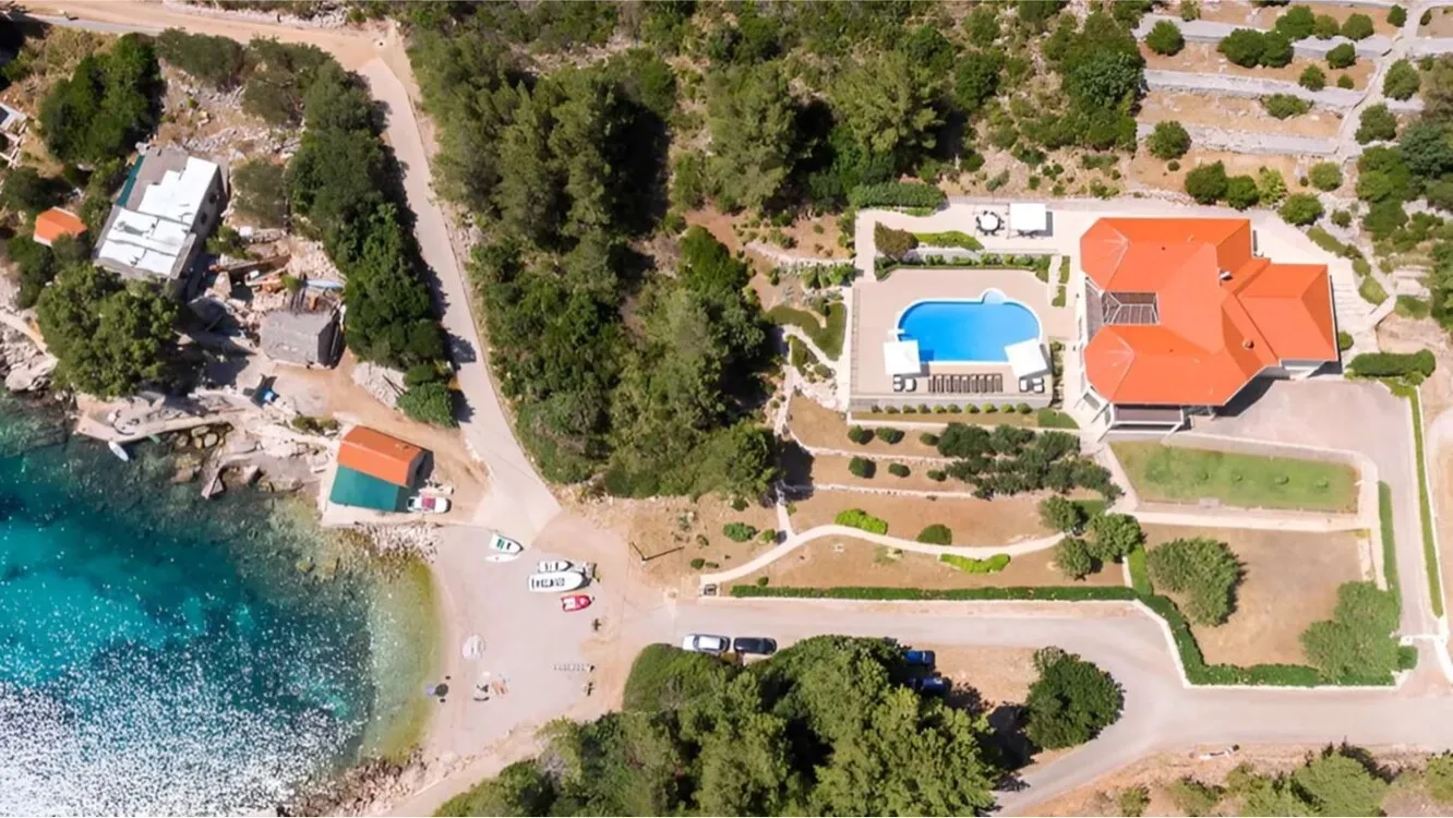 Seafront Luxury Villa On Korcula With Expansive 16,000 M² Estate – Photo 5